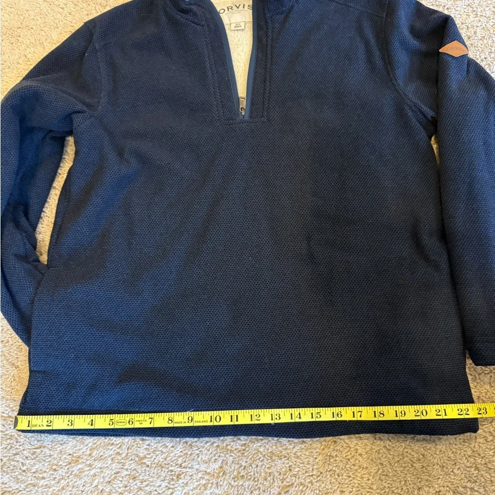 Orvis Men's Navy 1/4 zip sweater SZ M. Fleece lined. Excellent condition